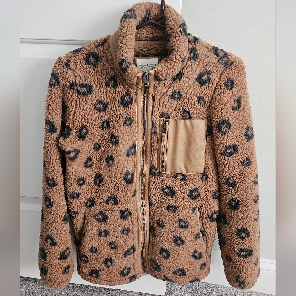 Abercrombie & Fitch Leopard Jacket